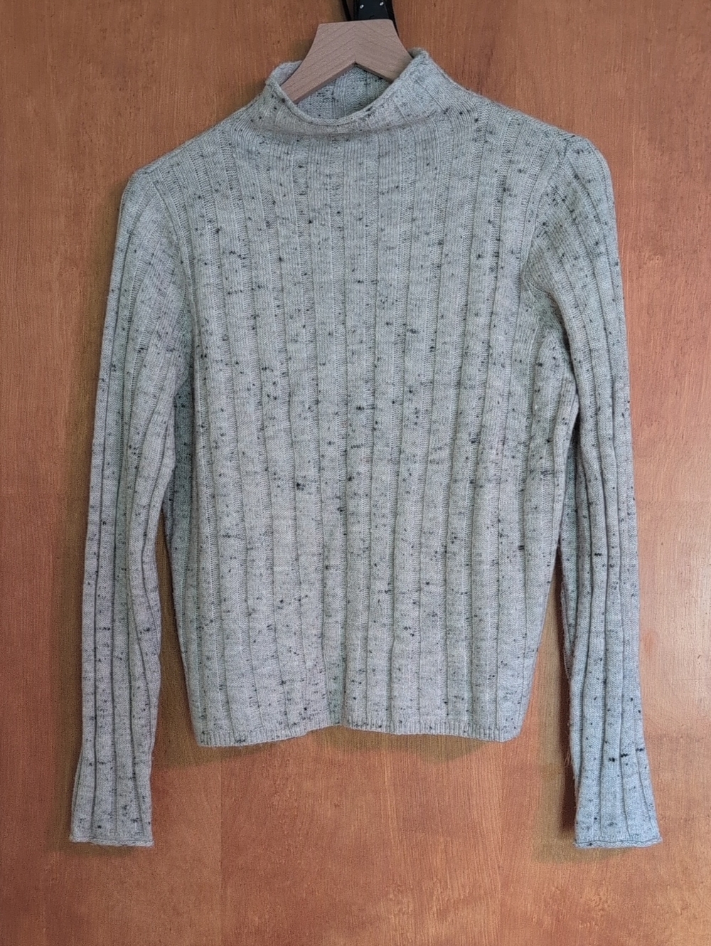Madewell Speckled Light Gray Ribbed Mock Neck Sweater